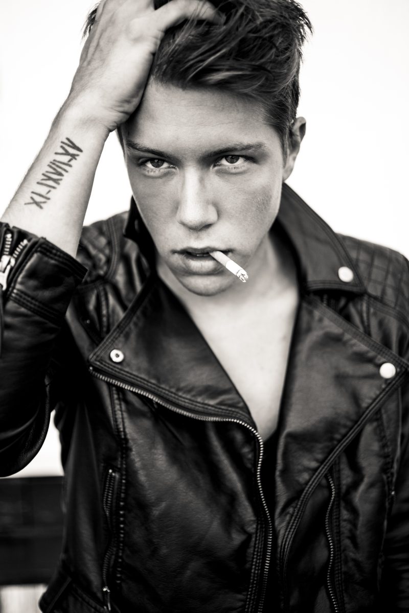Portraits — Damien Murer
