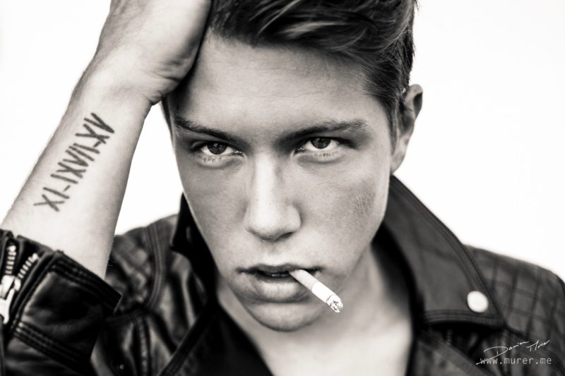 Portraits — Damien Murer